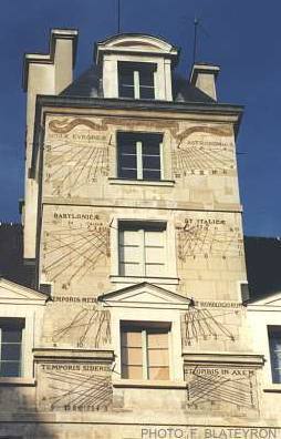 Dials of Lycée - Louis-le-Grand, Paris, France Border Sundials